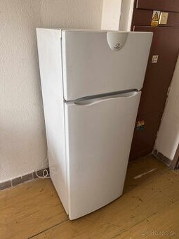 Chladnička s mrazničkou