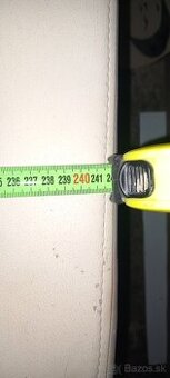 Rozkladací rohová sedačka z úložným priestorom