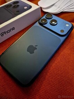 Apple iPhone 17 Pro Deep Blue farba  Verzia 256Gb