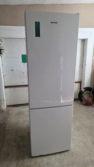 Predám pokazenú chladničku