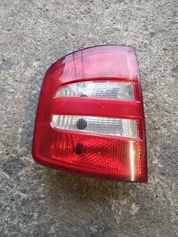 SKODA FABIA 1 svetlo zadné ľave SEDAN 99-04
