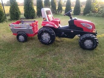 Šlapací traktor RT s prívesom Rolly Toys