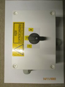 Predam Reverzný Vpinač  16A  02 Miešačka mlynček na mäso