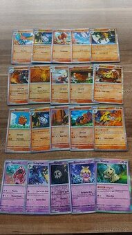 Predám original Pokemon kartičky 128ks lesklé