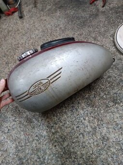 Predám nádrž Jawa ČZ