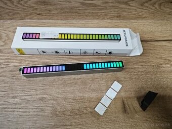 Nové LED ambientne osvetlenie interiéru, so stojanom