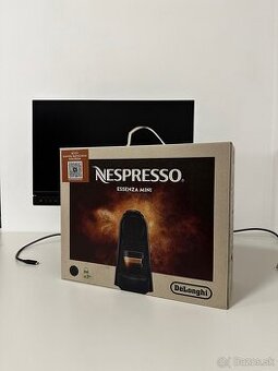 Kávovar Delonghi Nespresso Essenza Mini