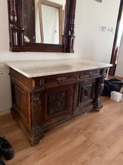Starožitná novorenesančná komoda s mramorom + zrkadlo