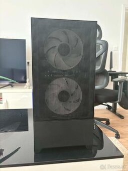Predám PC skrinku Fractal Design Pop Air