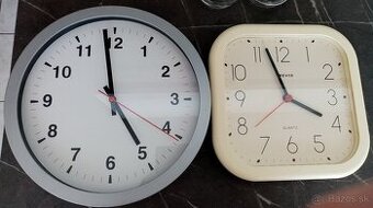 2x nástenné hodiny