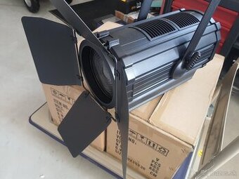 2ks LED Fresnel SHEHDS 250W RGBW