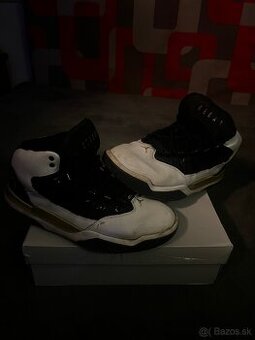 Jordan Max Aura