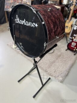 Bubon na fandenie so stojanom a bakulou
