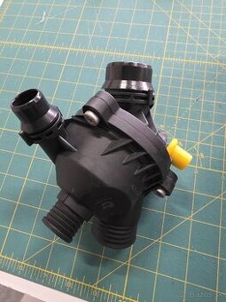Termostat BMW e60/61 530i