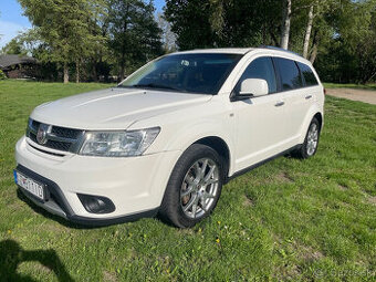 Fiat Freemont AWD 4x4 7miestne Automat AT 125KW Diesel