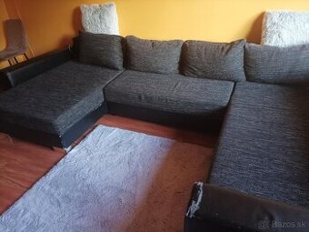 Rozkladací rohový gauč