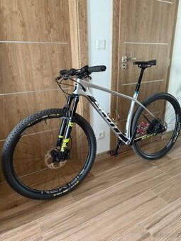 Scott Scale 920