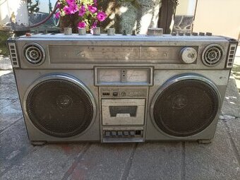 LP platne +gramofon+rádio