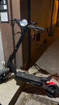 Elektrická kolobežka Kukirin G4 S tuningom