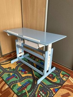 Detský písací stôl