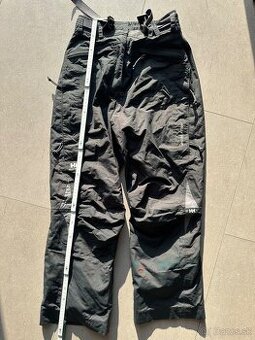 Kvalitné lyžiarske nohavice HELLY