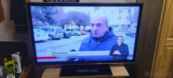 Predám TV Samsung UE40D5000•