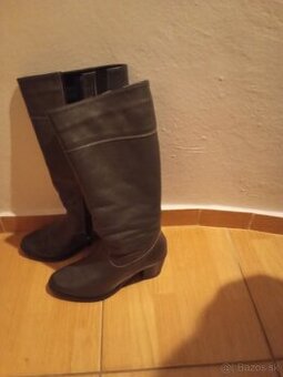 Kožené čižmy