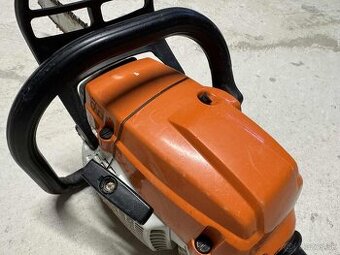 Predám zánovnú pílu stihl ms 261 c-m
