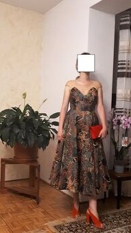 Predám šaty by Carla Ruiz