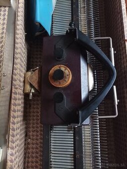 Pletaci stroj Dopleta