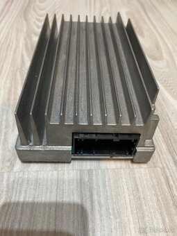 Bmw Hifi audio zosilnovač