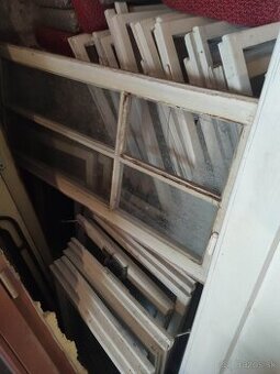 Staré drevené okná