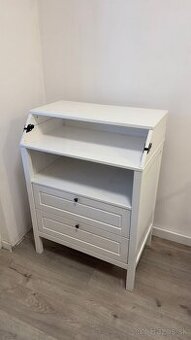 Prebaľovací pult SUNDVIK