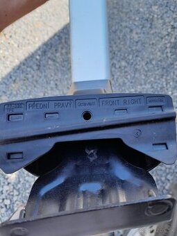 Priecniky škoda octavia 3