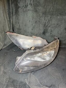 Predné svetlá Ford Focus 3