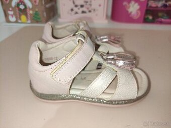 Detské sandále veľ. 21