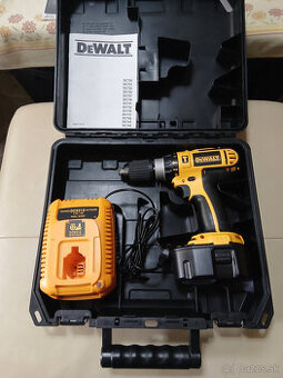 Predam novy Dewalt DC 737KL