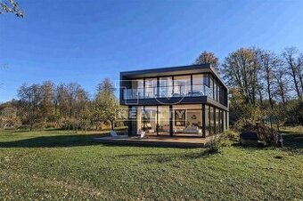 Útulná chata v srdci Rajeckých Teplíc – relax len 300m...