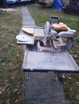 Rezačka obkladu dewalt