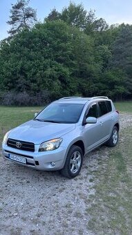 Toyota RAV4 2.2 D-4D 100 kW | 4x4 | 2008