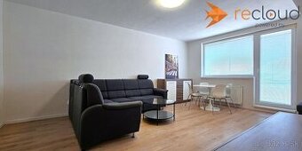 CORRIS-PRENÁJOM: 2-gars. deLuxe, lodžia, pivnica, kompletná 