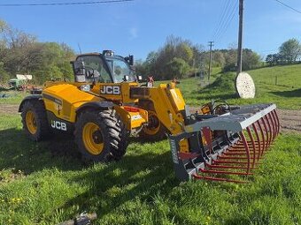 🚜 Ponuka poľnohospodárskych a strojových služieb 🚜