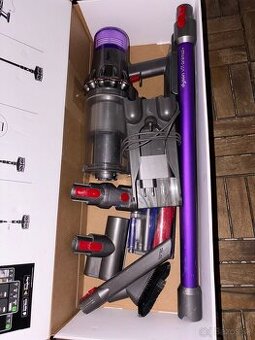 Predám bezdrôtový vysávač Dyson V11 Animal+ – Super stav