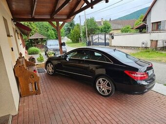 Predám mercedes cupe 2,2cdi