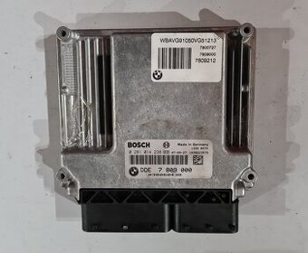 Riadiaca jednotka motora BMW E90 0281014238