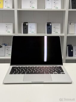 Apple MacBook Air M3 2024 / 16GB / 512GB