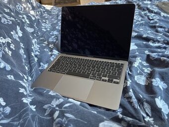 MacBook air M1 2020