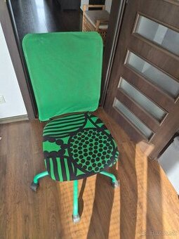 Predám stoličku do študentskej izby IKEA