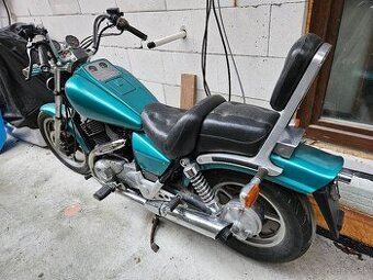 Predám Honda VT 1100 Shadow