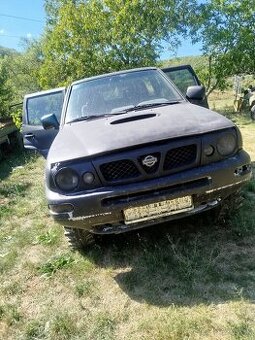 Nissan Terrano 2.7TDi